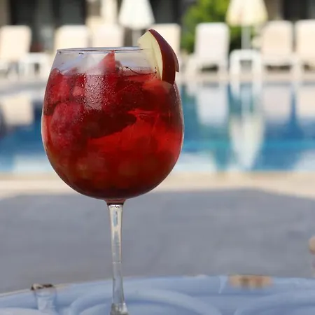 Отель Hotel Binlik Дальян