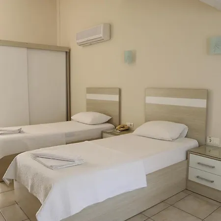 Hotel Binlik Отель